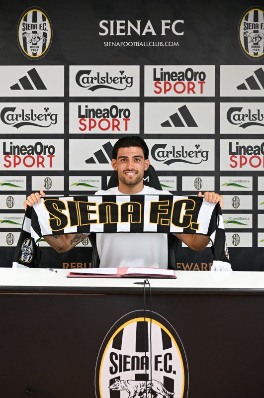 Jacopo Cecconi torna al Siena FC: firmato fino al 2027